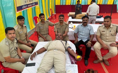 ଜିଲ୍ଲା ପୋଲିସ ପକ୍ଷରୁ ଫୁଲବାଣୀ ଆଦର୍ଶ ଥାନାରେ ରକ୍ତଦାନ ଶିବିର: