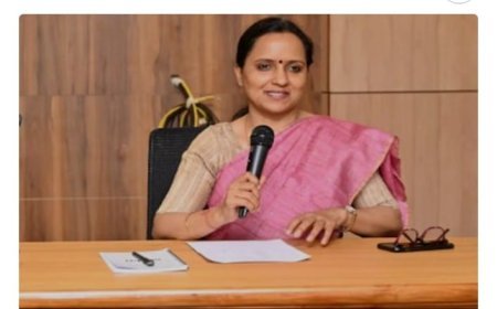 ଚାକିରି ଛାଡ଼ିଲେ ସୁଜାତା  .