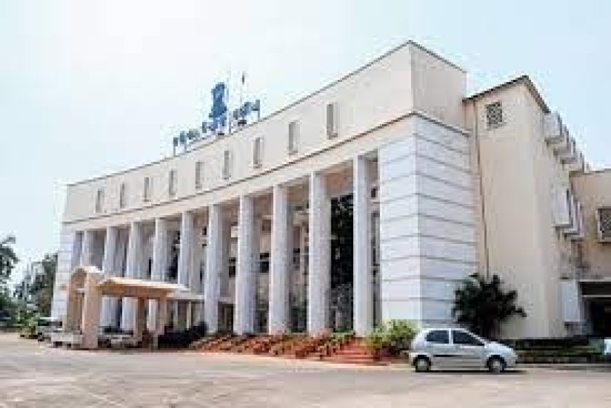 ଜରୁରୀକାଳୀନ ପରିସ୍ଥିତି ସମୟରେ ବନ୍ଦୀମାନଙ୍କୁ ମାସିକ ପେନସନ ପ୍ରଦାନ ସମ୍ବନ୍ଧରେ ବିଧାନ ସଭାରେ ମାନ୍ୟବର ମୁଖ୍ୟମନ୍ତ୍ରୀଙ୍କ ବିବୃତି .