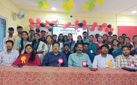 ଅର୍ଥନୀତି ବିଭାଗର ବିଦାୟ ସମ୍ବର୍ଦ୍ଧନା ଉତ୍ସବ ଅନୁଷ୍ଠିତ .