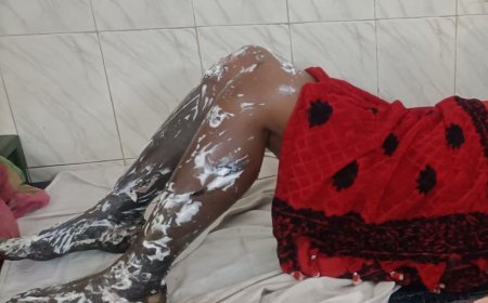 ଆମ୍ବୁଲାନ୍ସରେ ଫାଟିଲା ଅକ୍ସିଜେନ ସିଲିଣ୍ଡର, ମହିଳା ଗୁରୁତର.