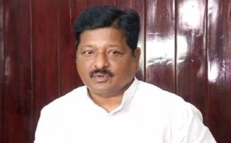 ସସ୍ମିତଙ୍କ ପ୍ରତି ଆକ୍ସନ ହେଉ...