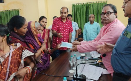 ବେତନଟୀ ଠାରେ ବେତନଟୀ ଓ ବଡ଼ସାହି ବ୍ଲକ ସ୍ତରୀୟ ସ୍ୱତନ୍ତ୍ର ଯୁଗ୍ମ ଜନଶୁଣାଣୀ ଶିବିର ଅନୁଷ୍ଠିତ। 