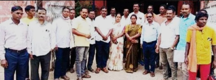 କ୍ରିୟାନୁଷ୍ଠାନ କମିଟି ପକ୍ଷରୁ ଦାବିପତ୍ର  .