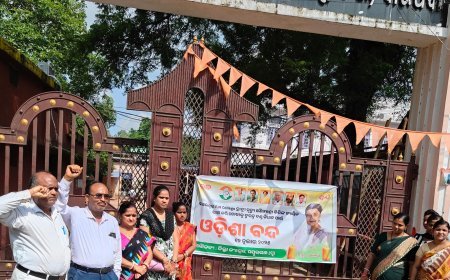 ତୀର୍ଥଯାତ୍ରା ରେ ବୁଲିବେ ବରିଷ୍ଠ ନାଗରିକ ଅଯୋଧ୍ୟା - ବାରଣାସୀ  ଏବଂ ରମେଶ୍ୱରମ-ମଦୁରାଇ .