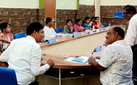 ପୈାର ପରିଷଦରେ ହଟ୍ଟଗୋଳ ଯୋଗୁଁ ଅଧାରୁ ବୈଠକ ବନ୍ଦ I