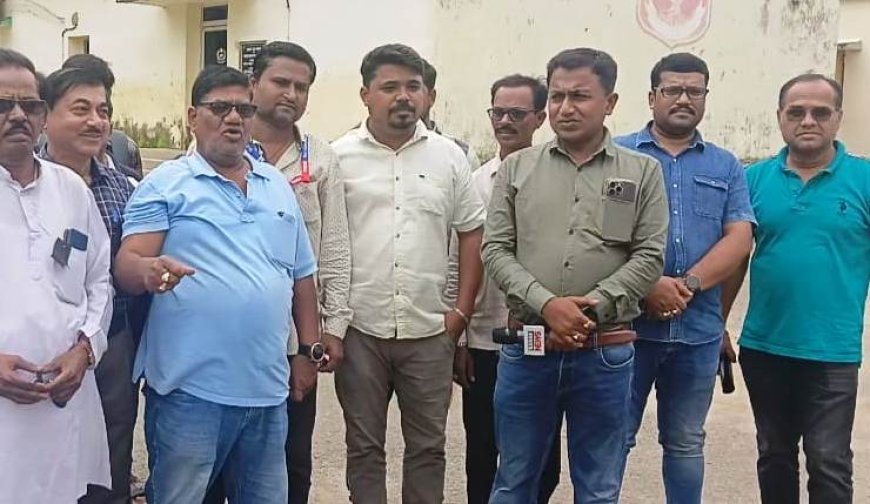 ଦୁର୍ବତଙ୍କ ଆକ୍ରମଣରେ ୱେବସାମ୍ବାଦିକ ମୃତ .