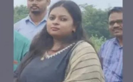 ୪ କୋଟି ଟଙ୍କା ହେରଫେର୍‌ ; ନିଲମ୍ବିତ ତହସିଲଦାର ମଧୁସ୍ମିତା ସିଂ ଗିରଫ..... ଭୁବନେଶ୍ୱର : ମୟୁରଭଞ୍ଜ ଜାମଦାର ନିଲମ୍ବିତ ତହସିଲଦାର