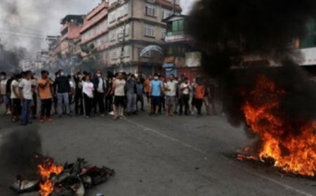 ସୋଶାଲ ମିଡିଆ ଉପରେ ଲାଗିଥିବା ବ୍ୟାନ୍‌କୁ ନେପାଳ ସରକାର ହଟାଇ ଦେଇଥିଲେ ସୁଦ୍ଧା ରାଜଧାନୀ କାଠମାଣ୍ଡୁରେ ଆଜି ଲଗାତାର ଦ୍ୱିତୀୟ.