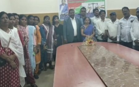 ସରକାରଙ୍କ ବିଭିନ୍ନ ଯୋଜନା ରହିଛି ଠିକ ସମୟରେ ଲୋକଙ୍କ ପାଖରେ ସୁବିଧା ସମୟରେ ପହଁଚି ପାରୁ ନାହିଁ କାହିଁକି.