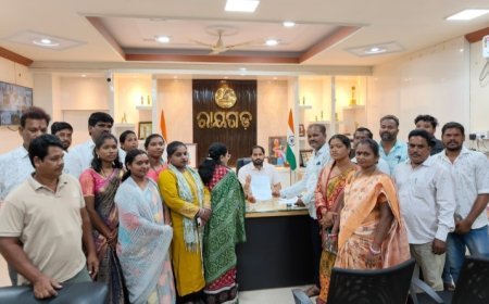 ରାୟଗଡା ପୌର ଉପାଧ୍ୟକ୍ଷା ବିରୋଧରେ ୧୯ କାଉନସିଲର ଅନାସ୍ଥା ପ୍ରସ୍ତାବ