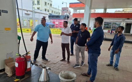 ପେଟ୍ରୋଲ ପମ୍ପ ଉପରେ ଯୋଗାଣ ବିଭାଗର ଅଚାନକ ଚଢ଼ାଉ.