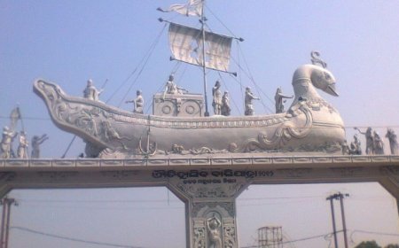 ବାଲିଯାତ୍ରା ଗ୍ରାଉଣ୍ଡ ନୋ ଡ୍ରୋନ୍ ଜୋନ୍... କଟକ : ଚଳିତବର୍ଷ ନଭେମ୍ବର ୫ରୁ ୧୨ ତାରିଖ ପର୍ଯ୍ୟନ୍ତ କଟକର ଐତିହାସିକ ବାଲିଯାତ୍ରା ଅନୁଷ୍ଠିତ