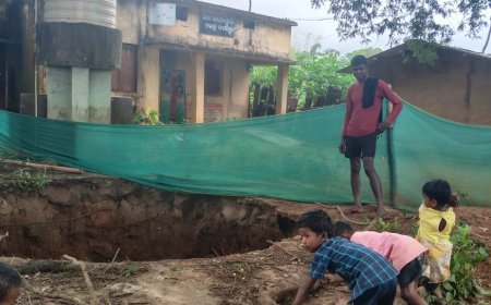 " ନନ୍ଦିଗୁଡ଼ା ଅଙ୍ଗନୱାଡ଼ି ପାଖ ଭଙ୍ଗା କୂଅ"  ଶିଶୁ ଓ ଗ୍ରାମବାସୀଙ୍କ ପାଇଁ ଜୀବନ ପ୍ରତି ବିପଦ, ପ୍ରଶାସନ ନିରବ