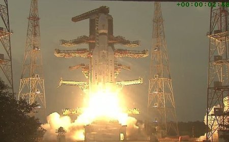 ‘ସବୁଠୁ ଓଜନିଆ’ ଉପଗ୍ରହ CMS-03ର ସଫଳ ଉତକ୍ଷେପଣ କଲା ISRO...