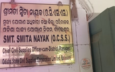 ସମସ୍ତ ସରକାରୀ ବିଦ୍ୟାଳୟର ମଧ୍ୟାହ୍ନ ଭୋଜନ ଚାଉଳର ଜିଲ୍ଲା  ଡିଲର ଶ୍ରୀ ତପନ ସେଠି ତୃତୀୟତ୍ରୟ ମାସିକ ଆଲଟମେଣ୍ଟ ମୁଖ୍ୟମନ୍ତ୍ରୀ ପୋଷଣ I