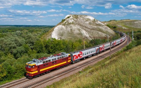 । ଚନ୍ଦୌସୀ ଦେଇ ଯାଉଥିବା ତିନି ଯୋଡ଼ା ଟ୍ରେନ୍ କୁ ବାତିଲ କରାଯାଇଛି।