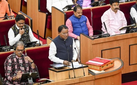 ନବୀନଙ୍କୁ ଟାର୍ଗେଟ୍ କଲେ ମୁଖ୍ୟମନ୍ତ୍ରୀ -ବିରୋଧୀଦଳ ନେତା ନବୀନଙ୍କୁ ଟାର୍ଗେଟ୍‌ କଲେ ମୁଖ୍ୟମନ୍ତ୍ରୀ.I