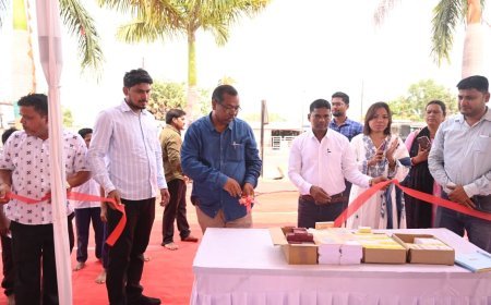 ମାଲକାନଗିରି ଜିଲ୍ଲା ପ୍ରଶାସନର ଅଭିନବ ପ୍ରୟାସ ଆସ ବହିଟିଏ କିଣିବା ଅଭିଯାନ ଅନୁଷ୍ଠିତ
