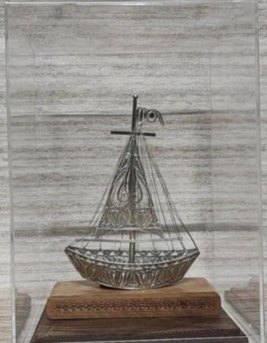 *ନରୱେ ମହାରାଜାଙ୍କୁ ତାରକସି ଭେଟି..*
