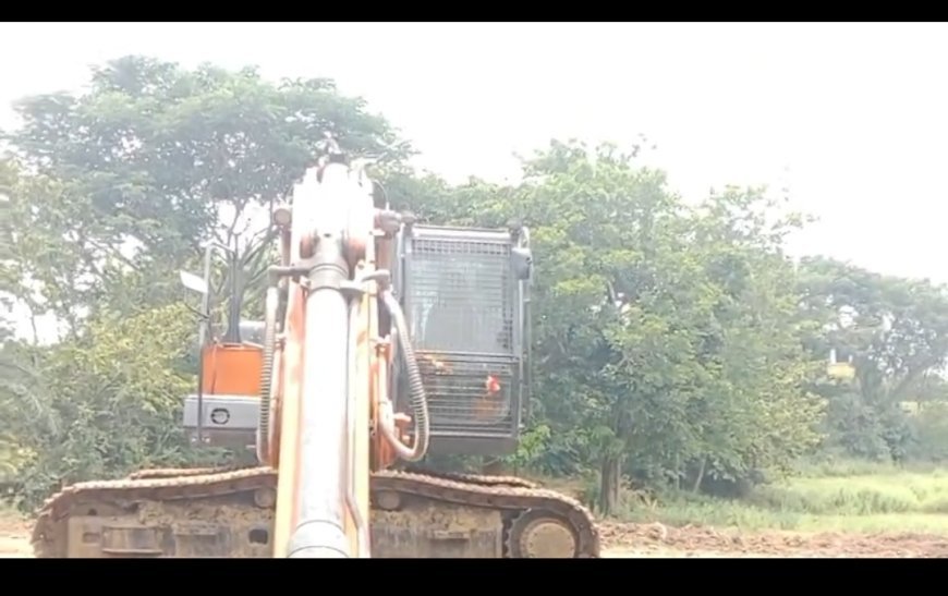 ପାଇକା ନଦୀ ରୁ ବାଲି ମାଫିଆ ବାଲି ଉଠାଇବା ପାଇଁ ଯୋଜନା..