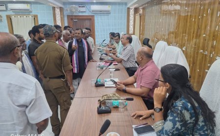 କେନ୍ଦ୍ରାପଡ଼ାରେ ଜିଲ୍ଲାପାଳଙ୍କ ଯୁଗ୍ମ ଅଭିଯୋଗ ଶୁଣାଣି ଶିବିର : ୧୦୧ ଅଭିଯୋଗ ଗ୍ରହଣ, ୧୦ ମାମଲାର ତୁରନ୍ତ ସମାଧାନ.
