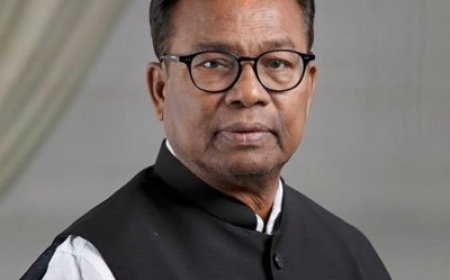 ବହି ତ୍ରୁଟି ସନ୍ଦର୍ଭରେ ଗଣଶିକ୍ଷାମନ୍ତ୍ରୀଙ୍କୁ ଅଲଟିମେଟମ ଦେଲେ ପିସିସି ସଭାପତି ଭକ୍ତ ଦାସ। ନିଜ ଆଡୁ ଇସ୍ତଫା