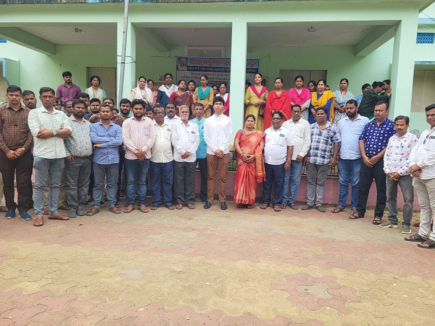 କେନ୍ଦ୍ରାପଡ଼ା ଜିଲ୍ଲା ଡେରାବିଶ ବ୍ଲକ ରେ ବିଡ଼ିଓ ନମିତା ବାରିକ୍ ଙ୍କି ନେଇ ଘଟିଥିବା ଅଭାବନୀୟ ଘଟଣା