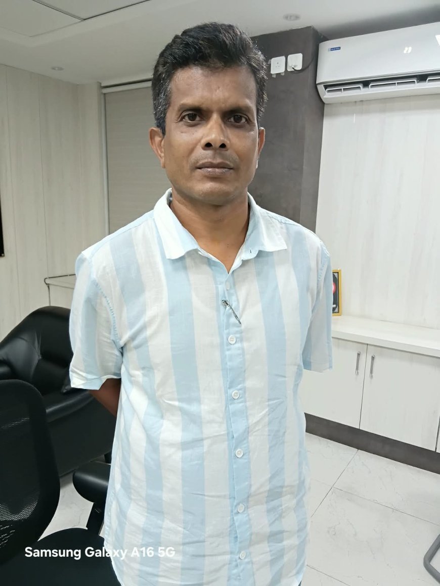 *ଭିଜିଲାନ୍ସ ଜାଲରେ ଅବକାରୀ ସୁପରିଟେଣ୍ଡେଣ୍ଟ*